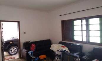 Imagem 5: Casa para venda tem 250 metros quadrados com 3 quartos em Solemar - Praia Grande - SP