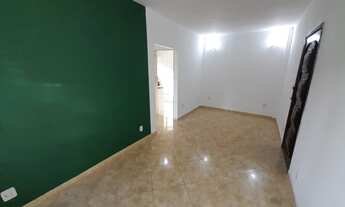 Imagem 3: Apartamento em Irajá (Condomínio Fechado) na Estrada da Água Grande (Próximo ao Extra Supe