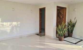 Imagem 7: Casa dos sonhos com estilo neo clássico com 350m² no Bosque das Palmeiras