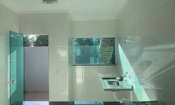 Imagem 4: Condomínio com piscina a 200 metros da praia