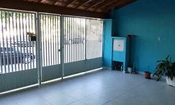 Imagem 2: Casa venda tem A/C 125 m², terreno 151 m², no 31 de Março - Praça de Caminhada