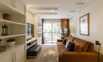 Imagem 2: CURITIBA - Apartamento Padrão - Mercês