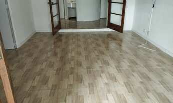 Imagem 3: Imóvel comercial para aluguel com 60 m2 quadrados com 3 salas, cozinha, banheiro, vaga de