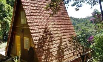 Imagem 3: Friburgo Chalé em madeira, estilo colonial, localizado em área rural a 7,5 km do Centro d