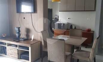 Imagem 4: Apartamento com 2 dormitórios - 1 suíte (com sacada isolada