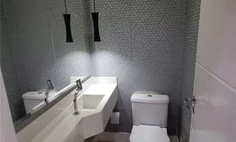 Imagem 4: Apartamento em localização privilegiada na Ponta da Praia, com 3 dormitórios, uma suíte e