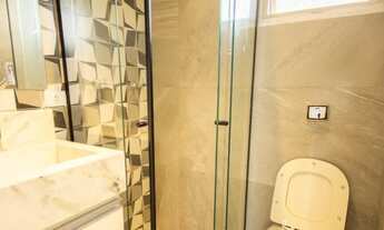 Imagem 2: Apartamento para venda possui 70 metros quadrados com 2 quartos em Laranjeiras - Rio de Ja