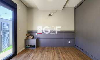 Imagem 4: Casa de condomínio térrea para venda tem 235 metros quadrados com 3 quartos