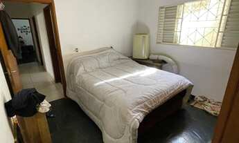 Imagem 2: SÃO JOSÉ DO RIO PRETO - Casa Padrão - CONJUNTO HABITACIONAL CRISTO REI