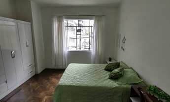 Imagem 4: Quarto feminino individual mobiliado