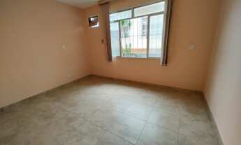 Imagem 3: Ótimo Apartamento tipo Casa com 02 Quartos em Cascadura