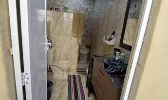 Imagem 7: Casa ampla 3 quartos, banheiro recem reformado, cozinha grande,quintal, varanda