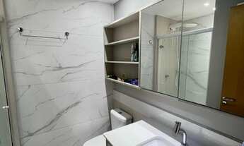 Imagem: PIAZZA DI NÁPOLI COM 3 QUARTOS SENDO 1