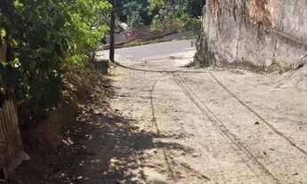 Imagem 6: Vende-se duas casas