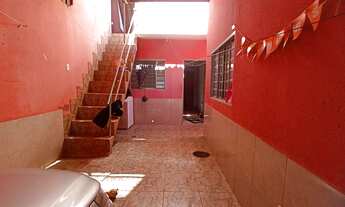 Imagem 5: Sobrado na QNR 3 com 3 Residências