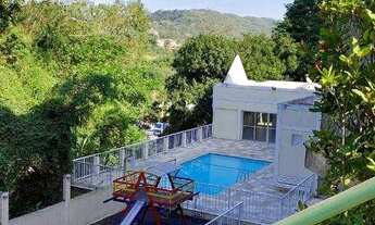 Imagem 2: Apartamento com 2 dormitórios à venda, 67 m² por R$ 195.000,00 - Pendotiba - Niterói/RJ