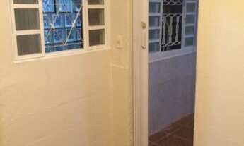 Imagem 6: Aluga-se casa de fundos 1 quarto na Qd 08 guariroba