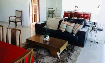 Imagem 5: Linda casa mobiliada! Pé direito duplo, piscina, churrasqueira