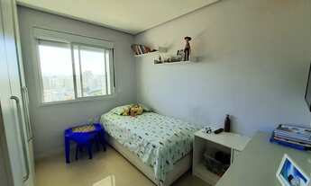 Imagem 4: Apartamento para venda possui 75 metros quadrados com 2 quartos em Capoeiras - Florianópol