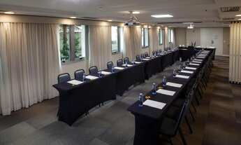 Imagem 5: Flat disponível para locação no Quality Suítes Oscar Freire, com 1 dormitório, 1 vaga e 28