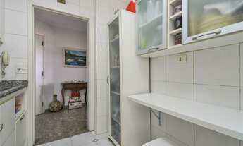 Imagem 7: 69m2 com 2 dormitórios, sendo 1 suíte e 1 com banheiro social, sacada com vista livre, 1 v