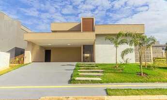 Imagem 2: Casa Térrea com 4 Suítes no Portal do Sol Golfe Clube Goiânia-GO