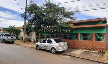 Imagem: Vendo imóvel com 3 quartos de esquina na