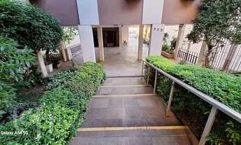 Imagem 3: Apartamento à venda em Petrópolis com 110 m², 3 quartos, 1 suíte, 1 vaga