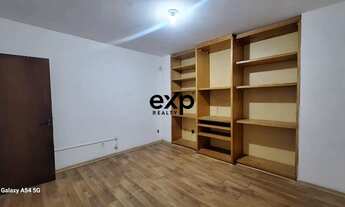 Imagem 7: Sobrado Amplo com Área Comercial - Ideal para Morar e Investir!