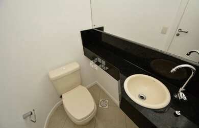 Imagem 8: APARTAMENTO DE ALTO PADRÃO COM VISTA PARA A BEIRA-MAR NORTE EM FLORIANÓPOLIS/SC