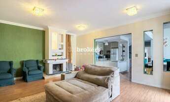 Imagem 7: Casa Sobrado, 4 Quartos, 5 Vagas, à Venda, no Água Verde, em Curitiba. REbrokers