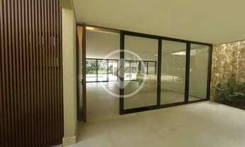 Imagem 5: CASA DE 05 SUITES, COM PISCINA SAUNA E SALA PARA 03 AMBIENTES. codigo: 151574