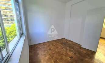 Imagem 4: Apartamento Sala e Quarto | Vista Verde e Silencioso | A 50m do Rio Sul