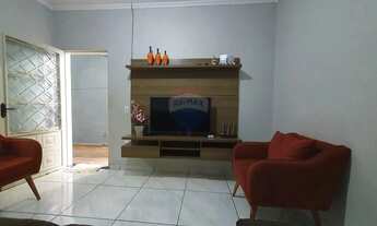 Imagem: Casa no com edícula assobrada no Jd Monte