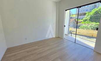 Imagem 6: Sobrado geminado com 1 suíte e 2 quartos à venda no bairro Bom Retiro em Joinville-SC por