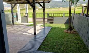 Imagem 4: Aluga-se casa em Garopaba a 2 km da praia central de Garopaba