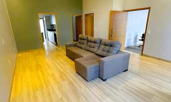 Imagem 3: Casa Térrea 155 m² com 3 quartos no Setor Garavelo - Goiânia - GO