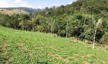 Imagem 5: Terreno para chácara/sitio próx do centro de Arujá, com infraestrutura em andamento