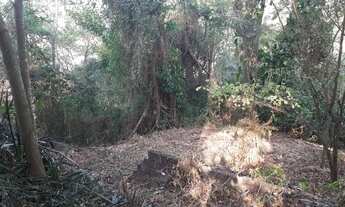 Imagem 5: VENDO TERRENO DE 1.555m² no Condomínio Colina Azul em Itaipu- Niterói