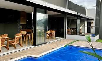 Imagem 2: Casa de esquina no Condomínio Caribe Residence - 250 m² de puro conforto e sofisticação