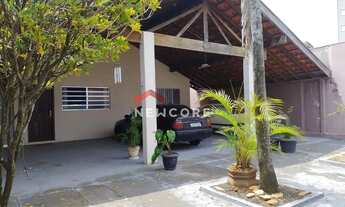 Imagem: Casa em Rua Maria Cecília de Oliveira Maciel