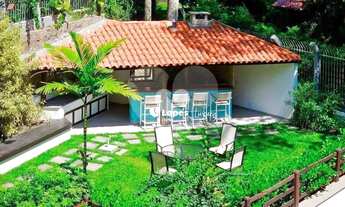 Imagem 5: Lopes Enjoy Vende - Casa com 780m2, 5 quartos sendo 5 suítes, garagem ampla