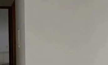 Imagem 2: Apartamento com 2 quartos com armários planejados garagem coberta