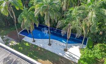 Imagem 2: Casa para venda em Helvétia Country com 6 quartos, sendo 6 suítes , 974m²