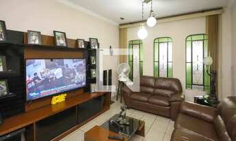 Imagem: Casa à Venda - Vila Santa Clara, 3 Quartos