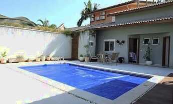 Imagem 2: Sobrado para venda em Juquehy com 5 quartos, sendo 5 suítes , 240m²