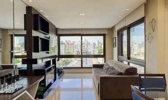 Imagem 3: Apartamento mobiliado de 95 metros 2 suítes 2 vagas no bairro Petrópolis em Porto Alegre