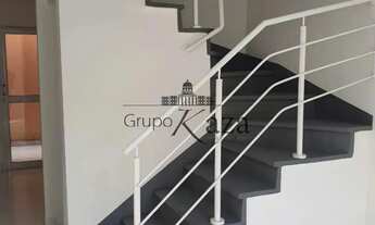 Imagem 2: Oportunidade - Casa em Condomínio - Villa Cambuí - Monte Castelo - 3 Dormitórios - 70m²