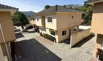 Imagem: Casa de Condomínio com 2 SUÍTES à venda