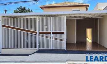 Imagem 4: SOBRADO - JARDIM SATÉLITE - SP